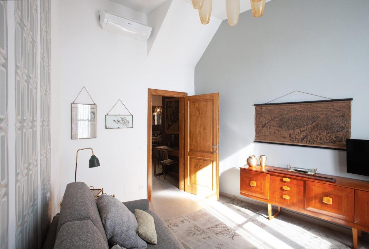 Italian Fantasy Takes You Away Florence Luaran gambar