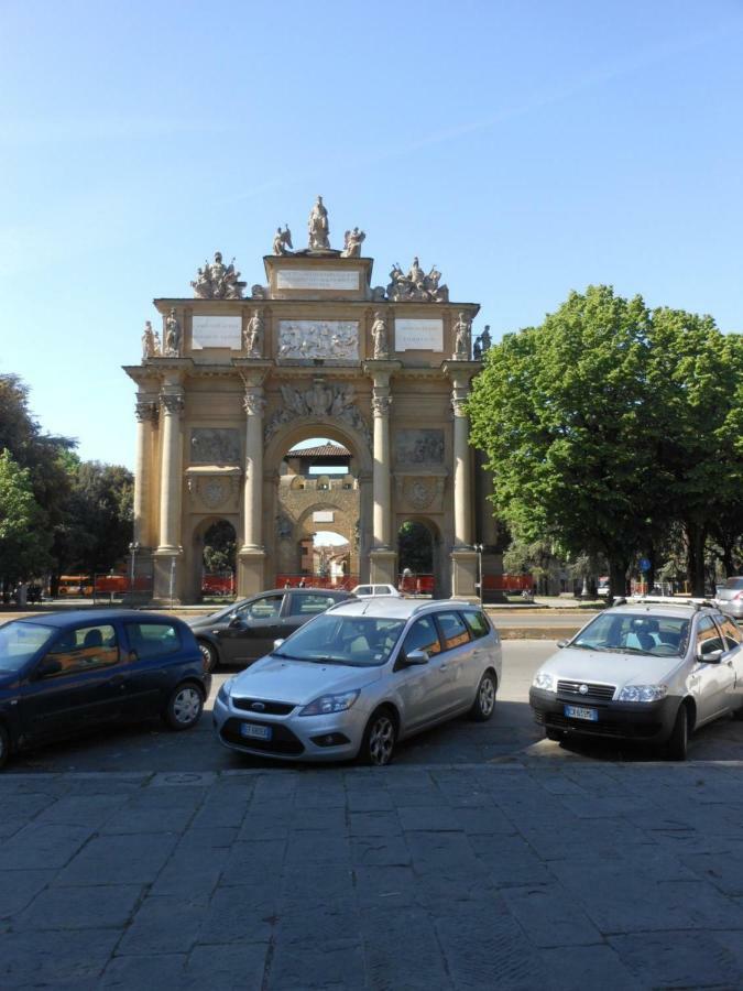 Italian Fantasy Takes You Away Florence Luaran gambar